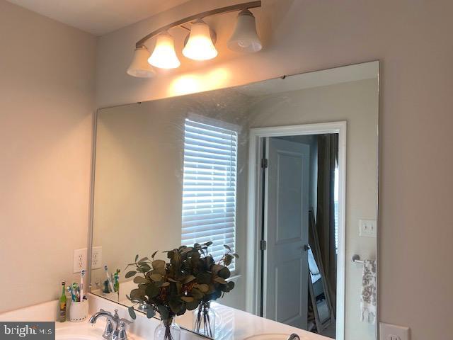 Building Photo - 304 Pinnacle Pl