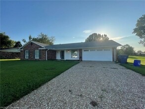 Building Photo - 8908 Stoney Hedge Dr