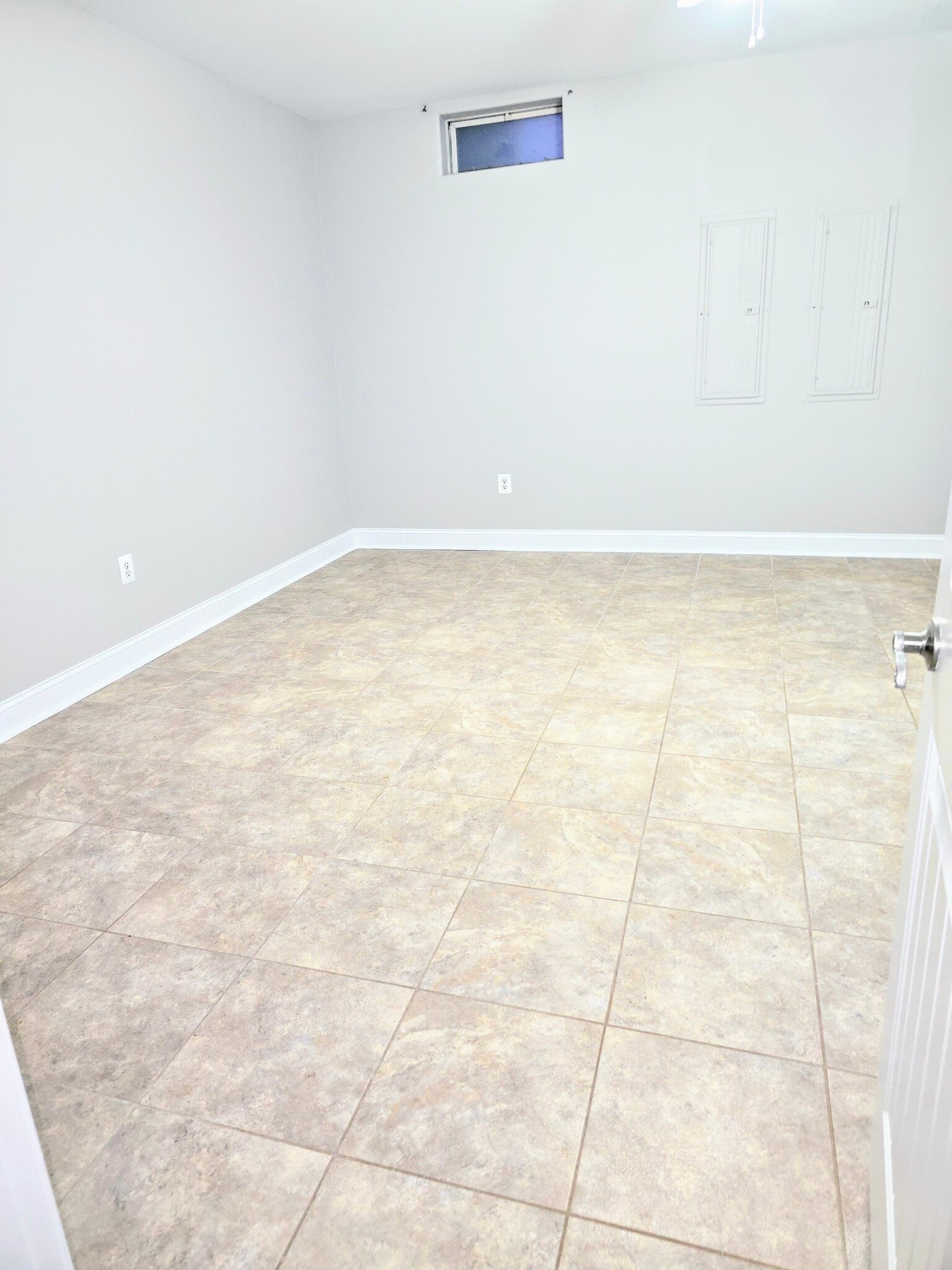 Building Photo - 10850 Misty Creek Ct
