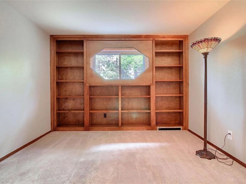 Building Photo - 4693 S Zenobia St