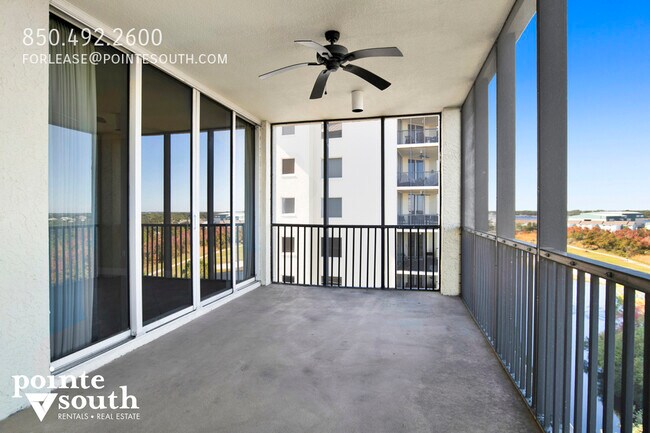 Building Photo - 608 Lost 701C