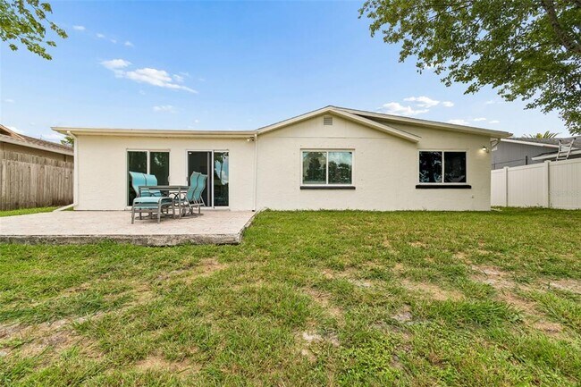 Building Photo - 8120 Brown Pelican Ave