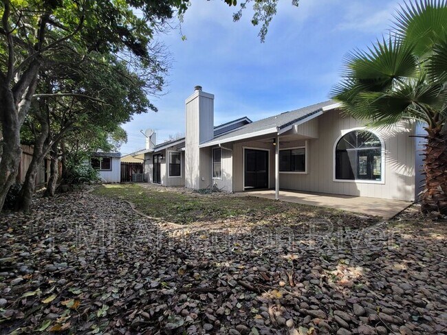 Building Photo - 5108 Parque Vista Way