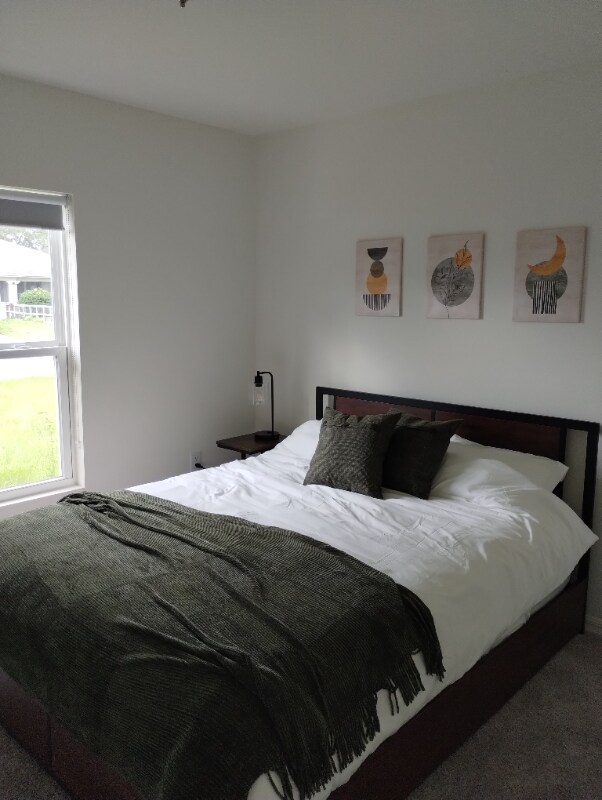 Building Photo - 213 Hagan Ave S