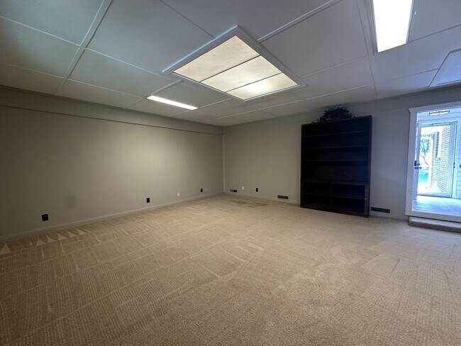 Building Photo - 245 Plentitude Church Rd
