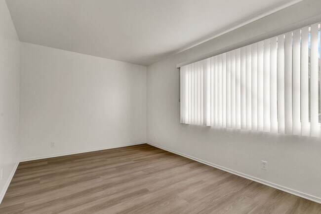 Building Photo - This is a large 2-bdr in a convenient, Freshly painted, updated kitchen counter tops and cabinets