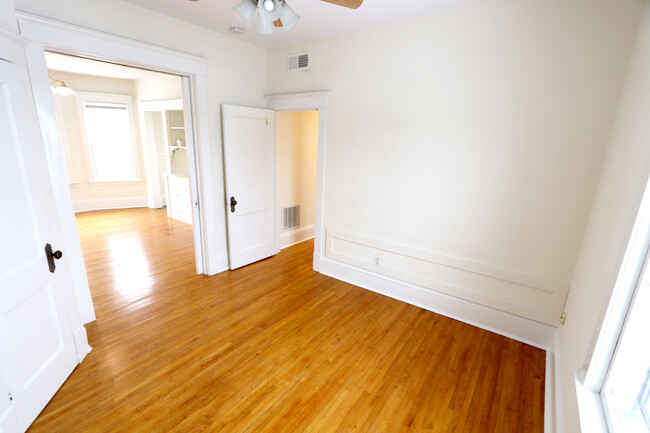 East Bedroom. - 2934 Oakland Avenue