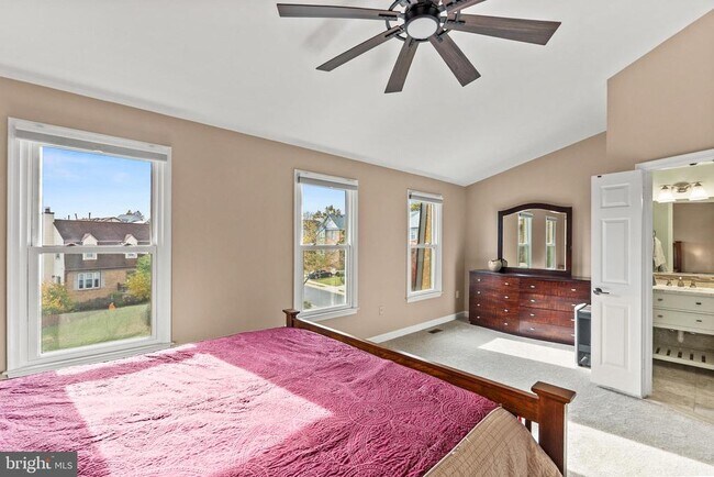 Building Photo - 5944 Wescott Hills Way