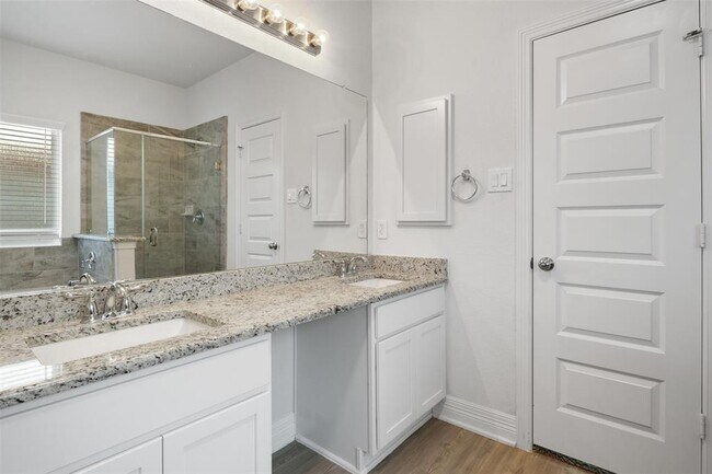Building Photo - 3307 Avary River Ln