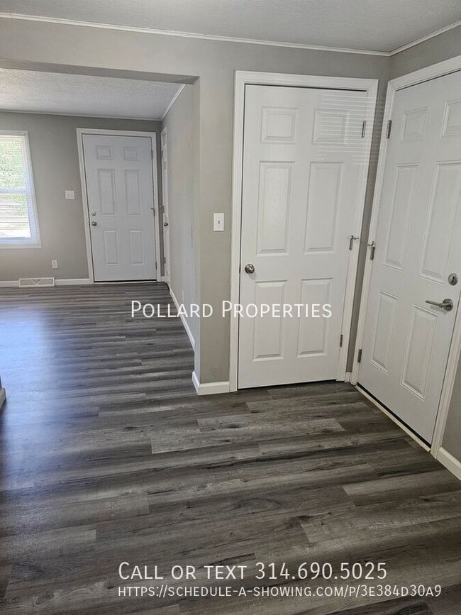 Building Photo - 408 Troy