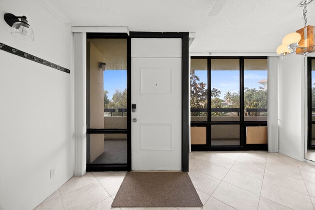 Building Photo - 1401 S Federal Hwy