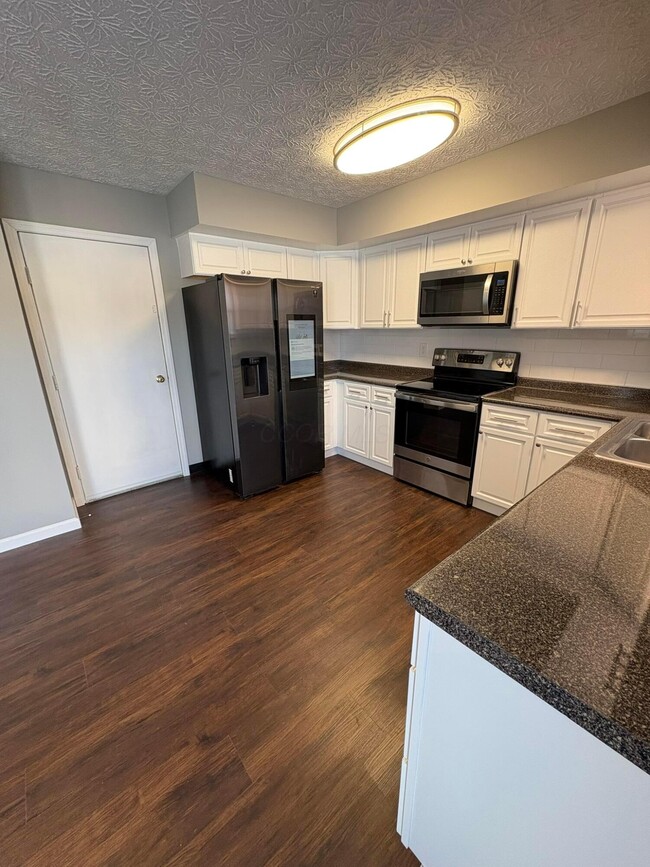 Building Photo - 2232 Pinion Pl