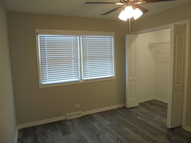 Building Photo - 1808 W Ridgeland Ave