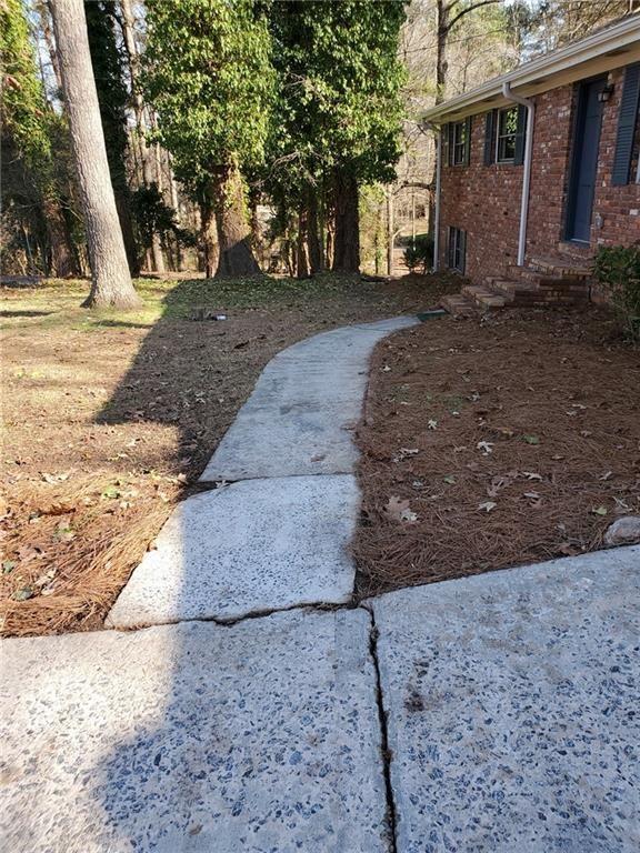 Building Photo - 318 Lynnwood Dr