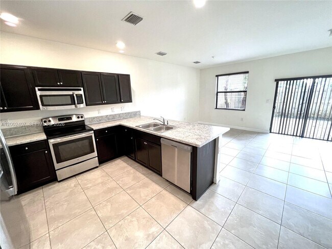 Building Photo - 11498 SW 250th St