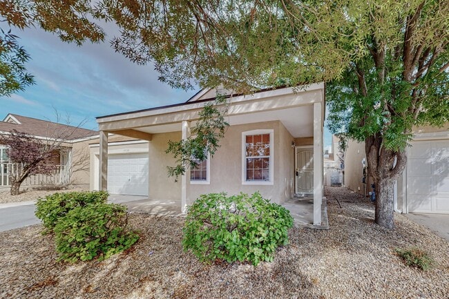 Building Photo - 10728 Hatch Dr NW