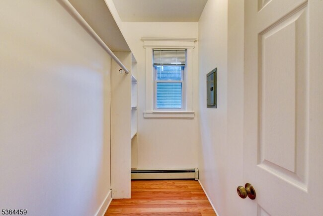 Building Photo - 24 Eckert Ave