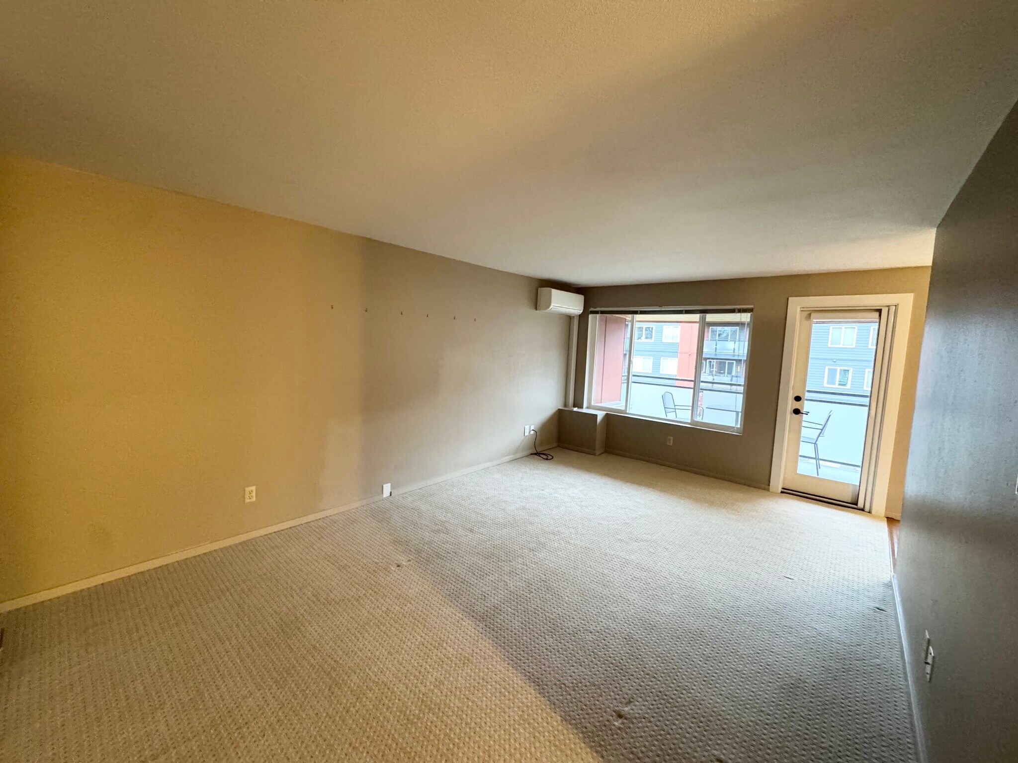 Building Photo - 7001 Sand Point Way NE