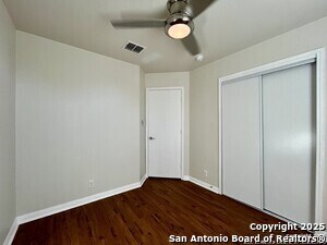 Building Photo - 8439 Blackstone Cove