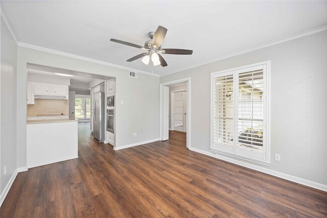 Building Photo - 6226 Allentown Dr