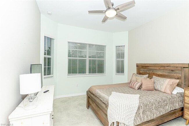 Building Photo - 5937 Berwick Ln