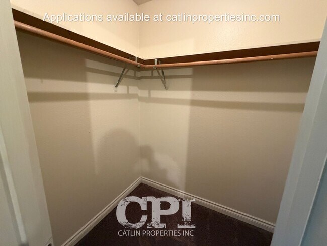 Building Photo - 1921 Teresa Way