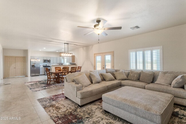 Building Photo - 8373 E Sunwing Ridge Dr