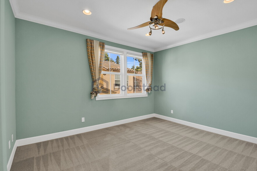 Building Photo - 508 Solomon Ter