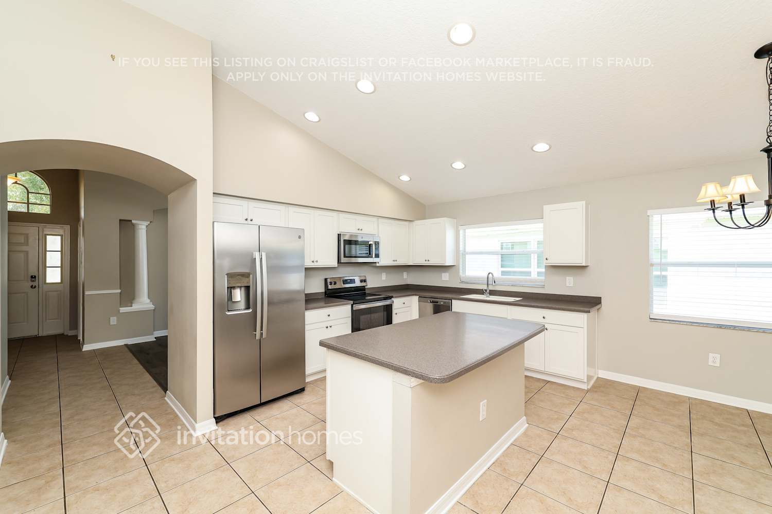 Building Photo - 16320 Bridgeglade Ln