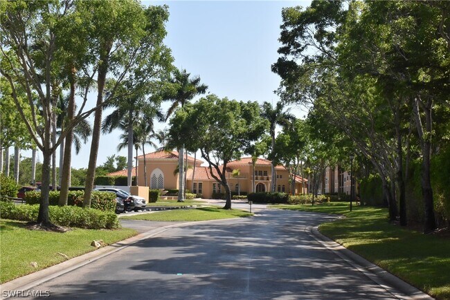 Building Photo - 8735 River Homes Lane