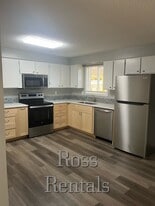 Building Photo - 419 N 23rd Ave