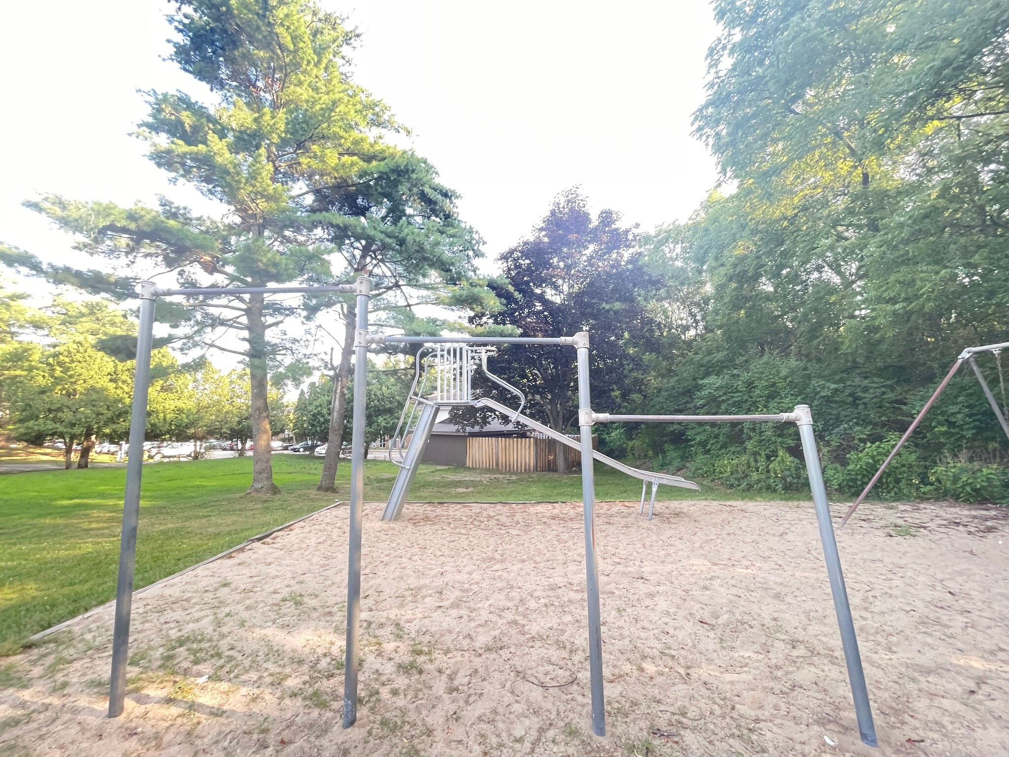 Building Photo - 3567 Kenbrooke Ct