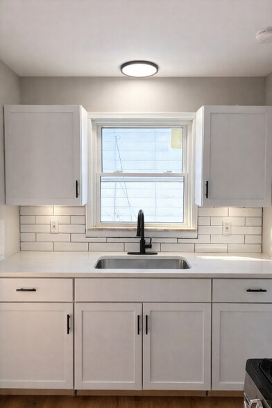 Building Photo - 4249 Wyncote Rd