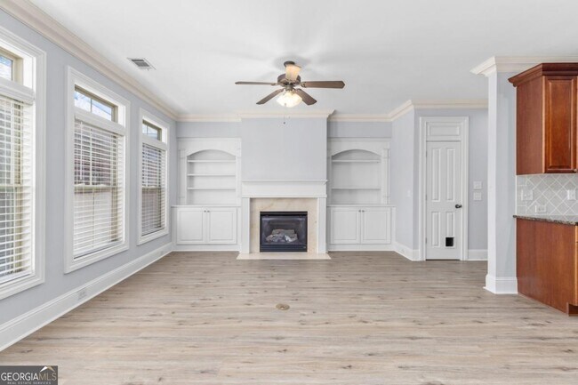 Building Photo - 10686 Austen Bend