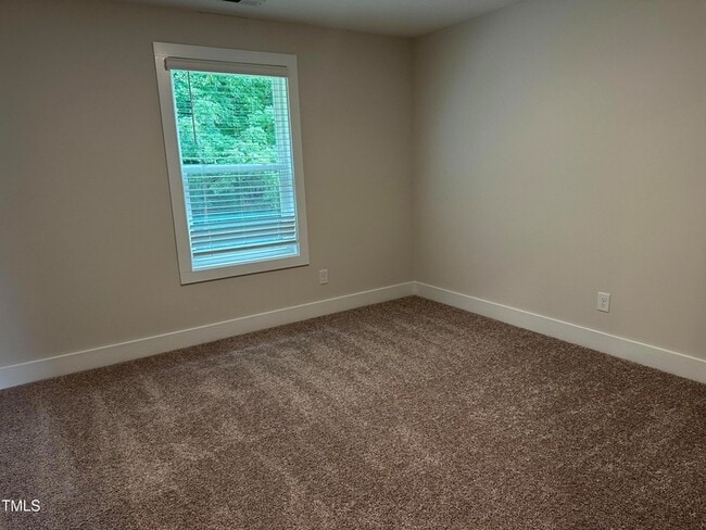 Building Photo - 306 Shiloh Wy