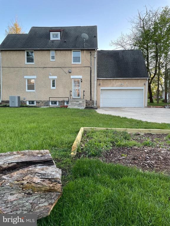 Building Photo - 6305 Fordham Dr E
