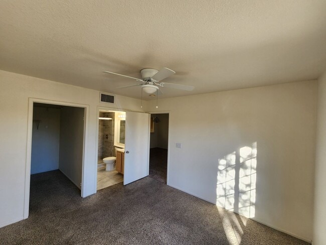 Building Photo - First-Floor Summerlin Condo with Unobstructed Park Views