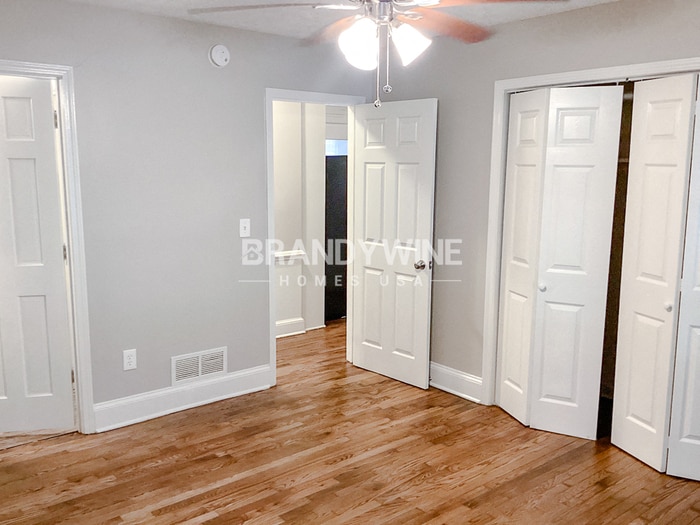 Building Photo - 916 S Deshon Rd