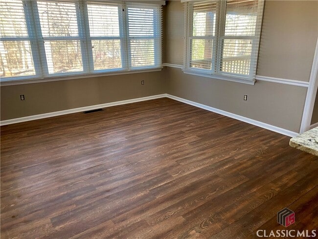 Building Photo - 1031 Laurel Chase Run