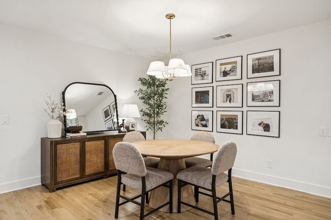 Building Photo - 5816 Orchid Ln