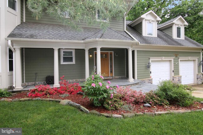 Primary Photo - 6431 Fairland St