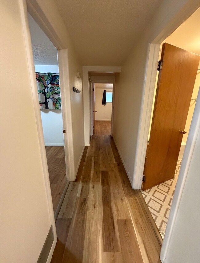 Building Photo - Lovely Kalispell home