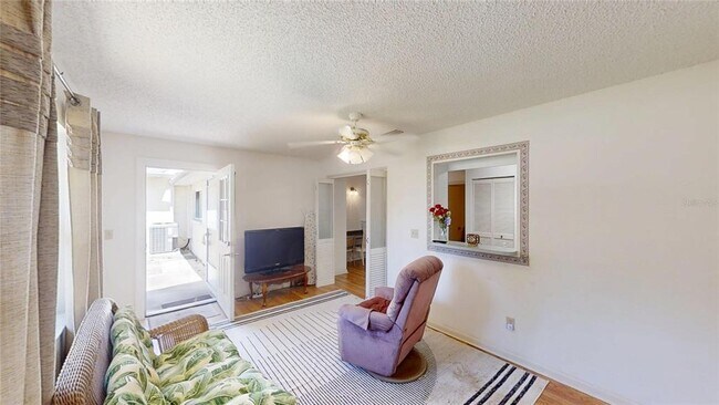 Building Photo - 9394 SW 97th Ln