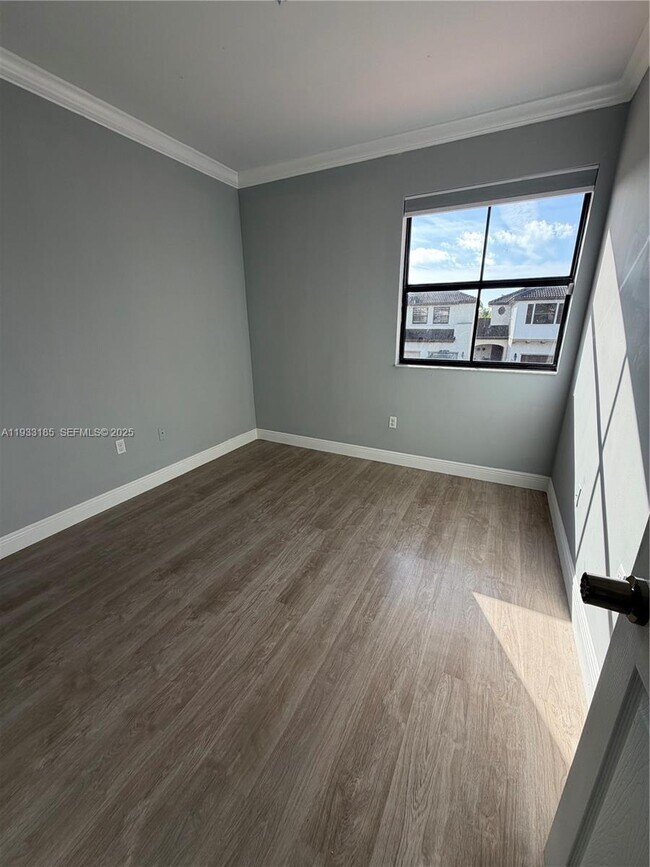 Building Photo - 8935 SW 228th Ln