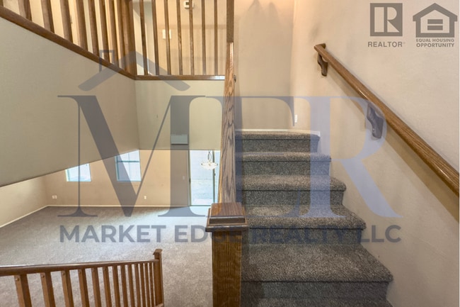 Building Photo - 3Bed/2.5Bath Townhouse at 83rd Ave/I-10! Ready for Immediate Move-In! -- FENCED-IN YARD! 2 CAR GA...