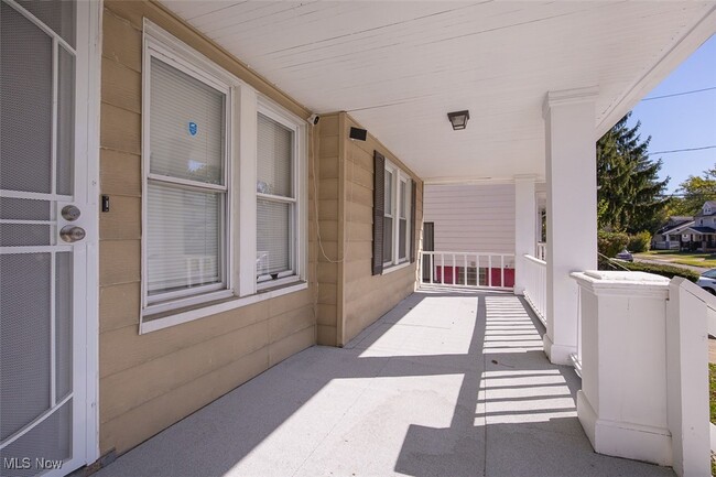 Building Photo - 13621 Cranwood Dr