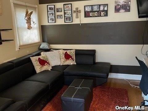 Building Photo - 721 Meadow Rd