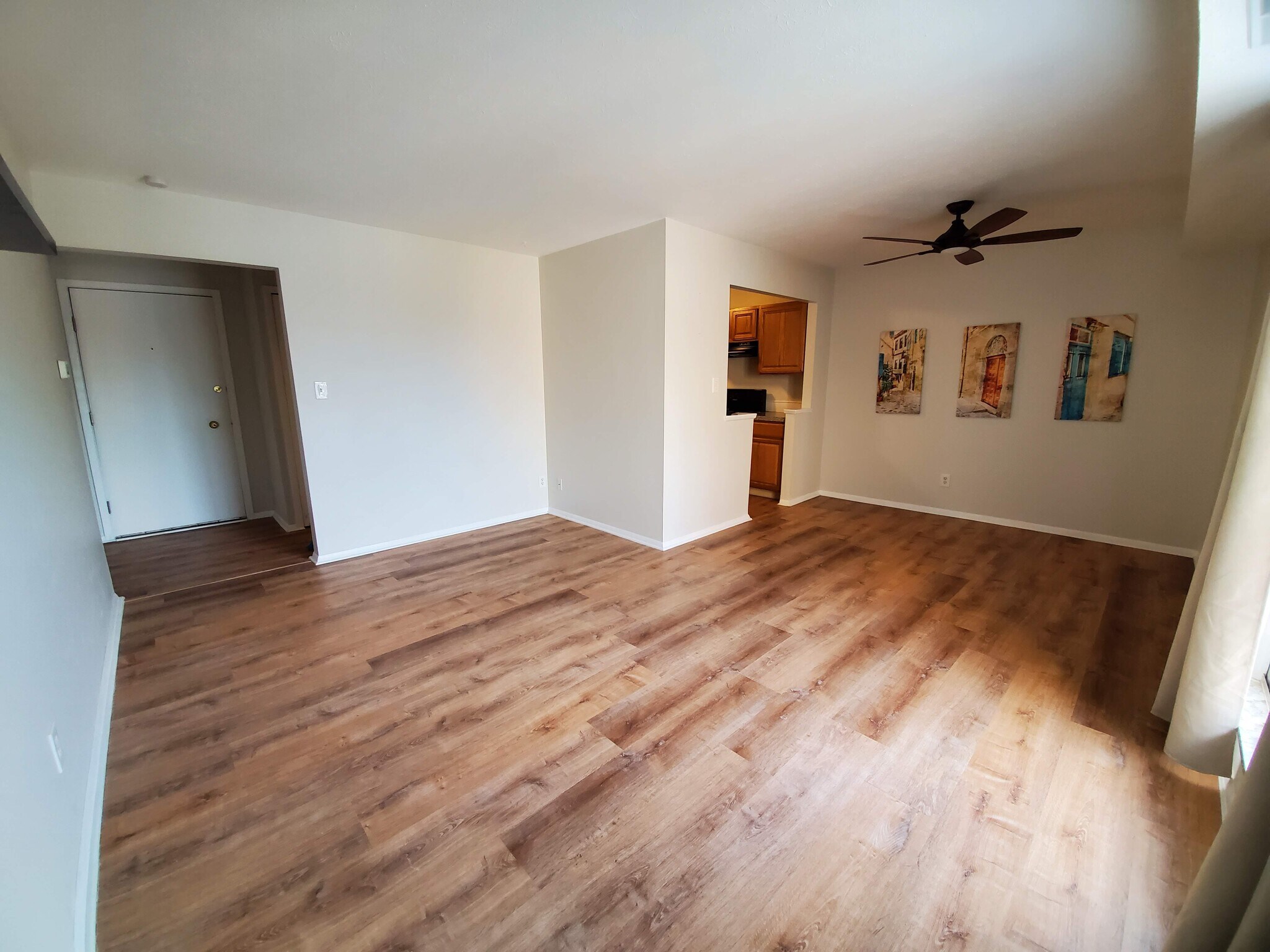 Building Photo - 3675 Clague Rd