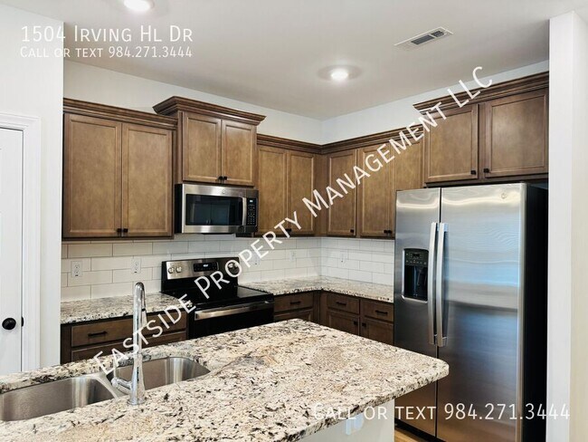 Building Photo - 1504 Irving Hl Dr