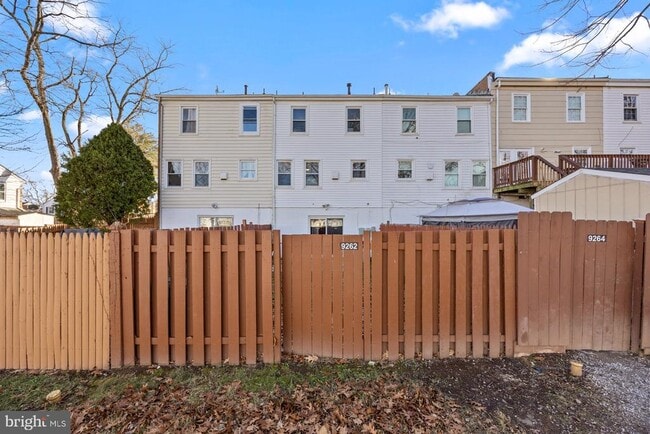 Building Photo - 9262 Byrd Dr